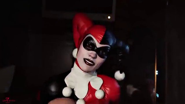 Dezmall – Harley Quinn Crazy Bang Bang