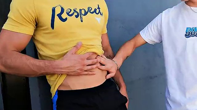 Handsome taxi driver Fer Froma mates with cute Latino Uriel Simon in the middle of the park - Dick rides