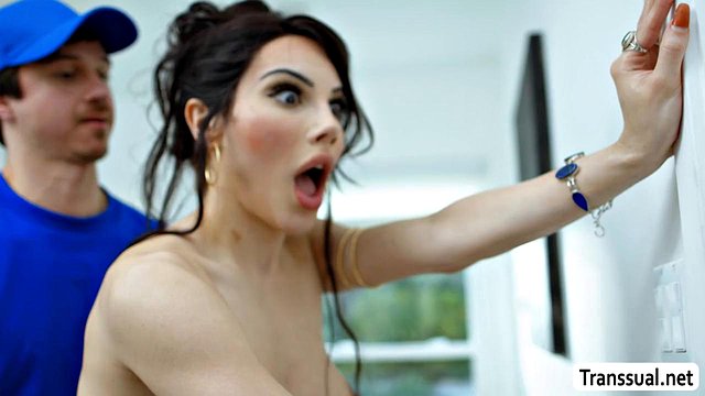 Kåt Hentai Stemor fanget naken naken suger førerpikk