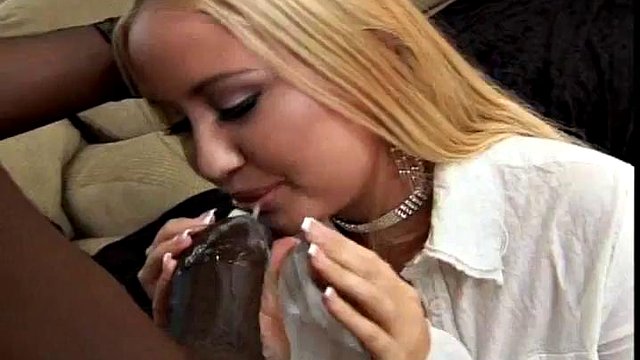 Blonde likes bbc: Blowjob, Doggy & Cowgirl Porn