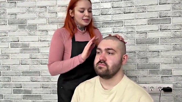 Deylamoons' Big-Tits Cowgirl Ride Compensates for Bad Haircut
