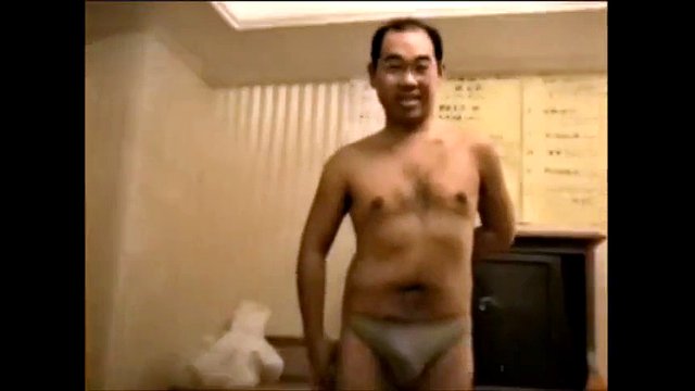Otelde Japon Baba Ayılar