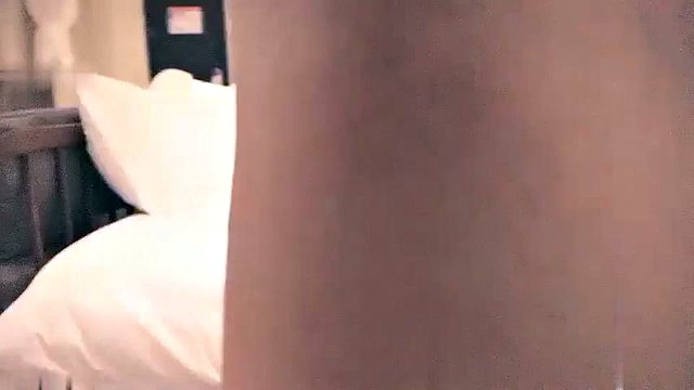 [Looking for Flowers at Midnight] (Second scene) The little lolita with the best baby voice collapsed on the ground from exhaustion and said she had no strength at all and was at the mercy of others 2: Big Tits, Milf & Homemade Porn
